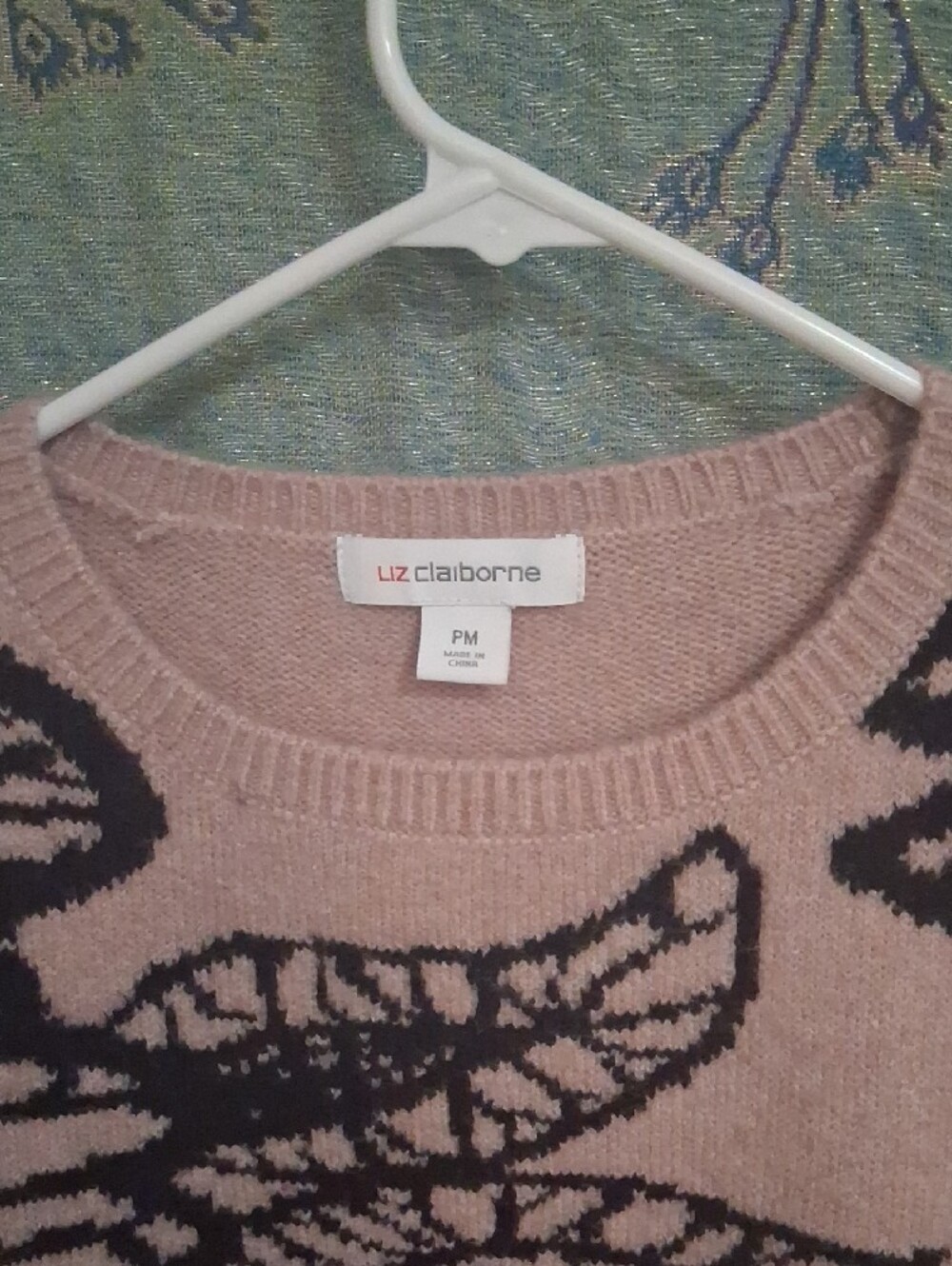 Liz Claiborne Pink and Black Floral Knit Sweater - Picture 2 of 6